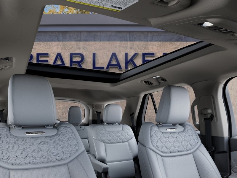 2027 Ford Explorer Platinum™