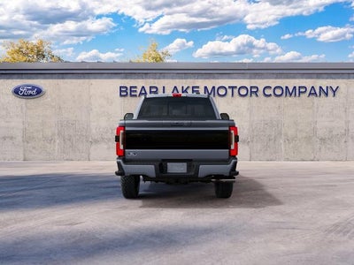 2027 Ford Super Duty F-350® Platinum®