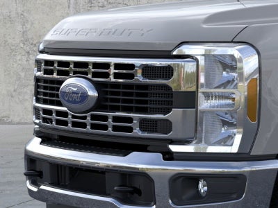 2026 Ford Super Duty F-350® XLT