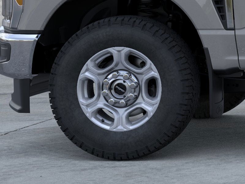 2026 Ford Super Duty F-350® XLT