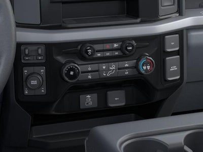 2026 Ford Super Duty F-350® XLT