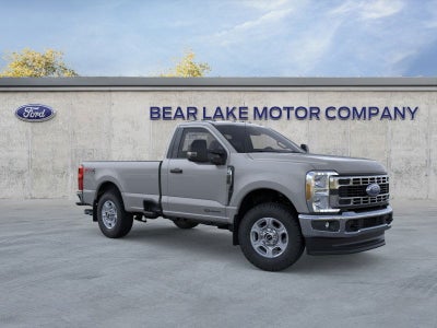 2026 Ford Super Duty F-350® XLT