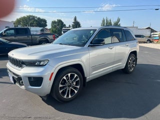 2022 Jeep Grand Cherokee Overland