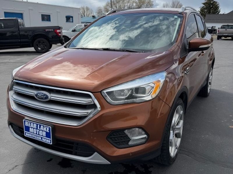2017 Ford Escape Titanium 4WD's photo
