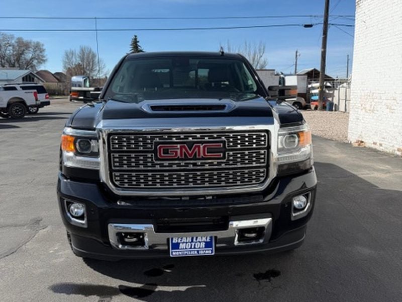 2019 GMC Sierra Denali