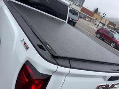 2024 GMC Sierra SLE